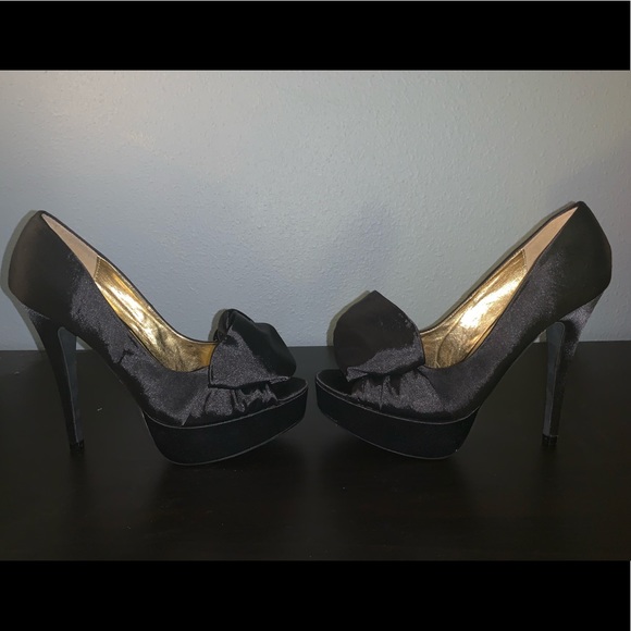 Black Ruffled Satin Gossip Peep Toe Platform - Picture 2 of 6